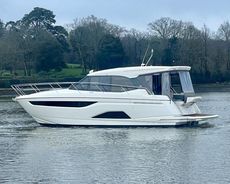 2020 Bavaria R40