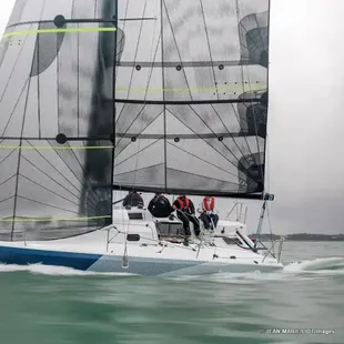 2024 Jeanneau Sun Fast 30