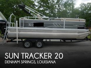 2022 Sun Tracker PARTY BARGE 20 DLX