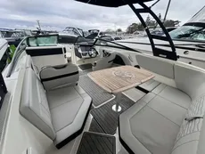 2022 Sea Ray SPX 230