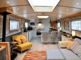 70ft  2020 Collingwood Bespoke Widebeam