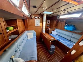 Oyster  406  - Looking Forward