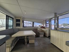 Leopard 40  - Interior