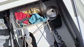Fountaine Pajot Astrea 42 Upgraded for Off-grid cruising - Windlass