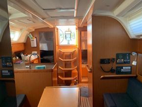 2018 Bavaria Cruiser 37 13