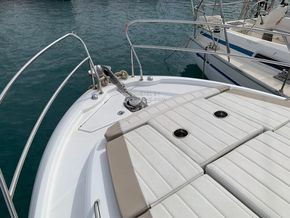 Jeanneau Leader 30  - Foredeck