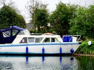 Boat at the 12th lock, Castleknock