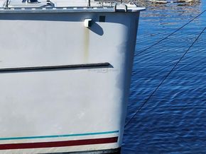 PDQ Antares 44  - Bow