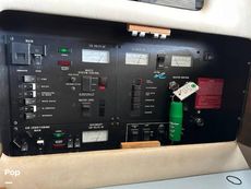 1992 Sea Ray 350 Express Bridge