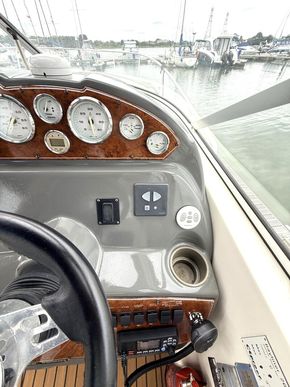 2005 Bayliner  265 8