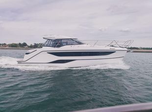 2023 Bavaria SR33
