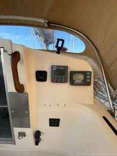 1976 Nicholson 31