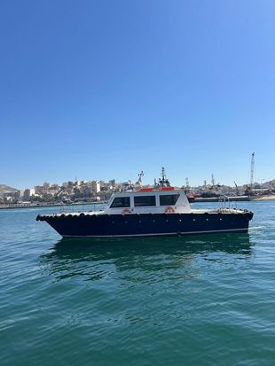 PASSENGER LAUNCH BOAT