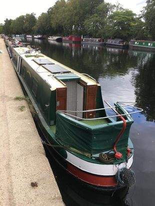 55” Narrow Boat w  London Mooring