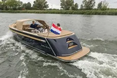 2026 Maxima 720 Retro