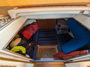 Aft cabin