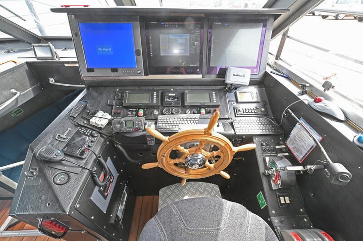 Price reduced! Passenger boat built by Oma Baatbyggeri 
