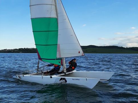 Sailing dinghy for best sale sale