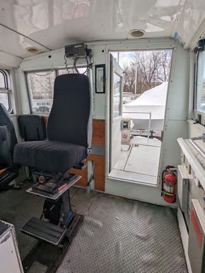 41' twin screw vessel for sale