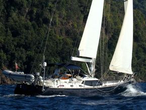 Discovery 55  - Exterior