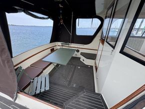 Nelson Weymouth 32  - Cockpit