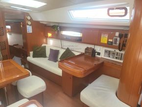 Beneteau Oceanis 46 -  2 Cabin  - Interior
