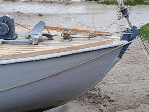 Bermudan  Sloop  - Bow