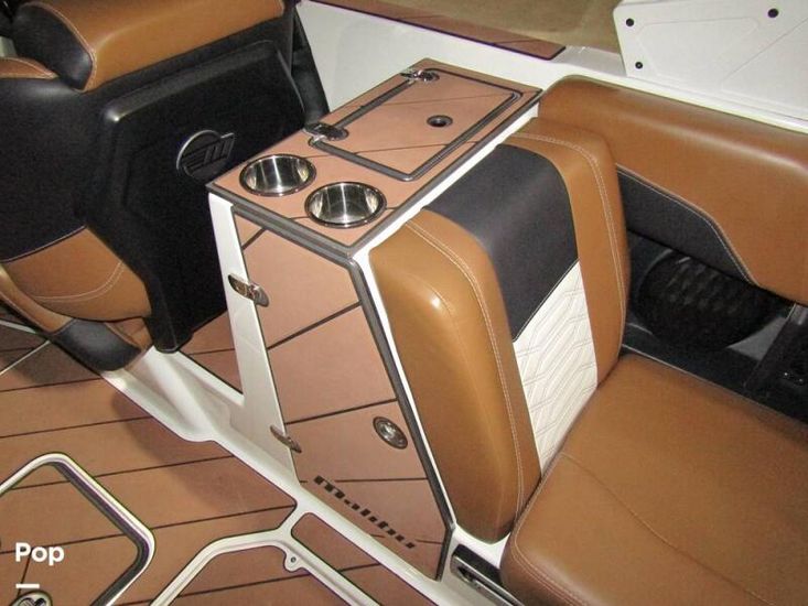 2022 Malibu wakesetter 25 lsv