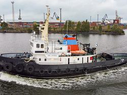 Ice class vintage tug Axel Enstr&ouml;m.