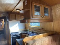 &lsquo;Kookaburra Dreaming&rsquo; narrowboat