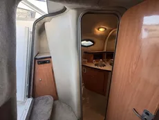 1999 Regal Commodore 242