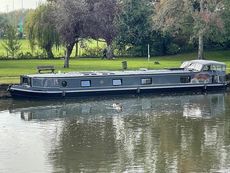 Stunning 2021 Collingwood Greenwich 70 Widebeam