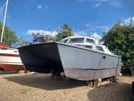 1991 Custom Power Cat 28 ft