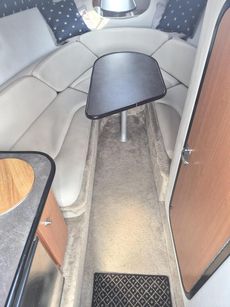 Crownline 275 CCR (reduced)