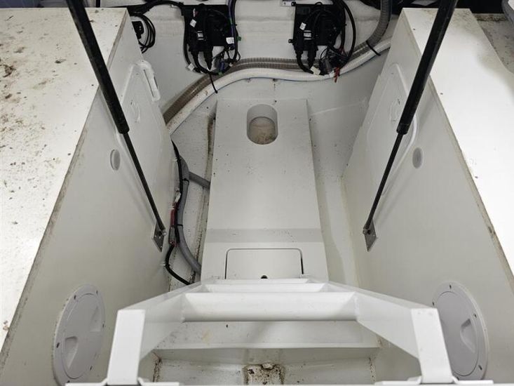2022 Beneteau Flyer 10