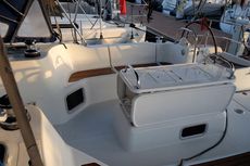 Jeanneau Sun Odyssey 44i Owner's Version