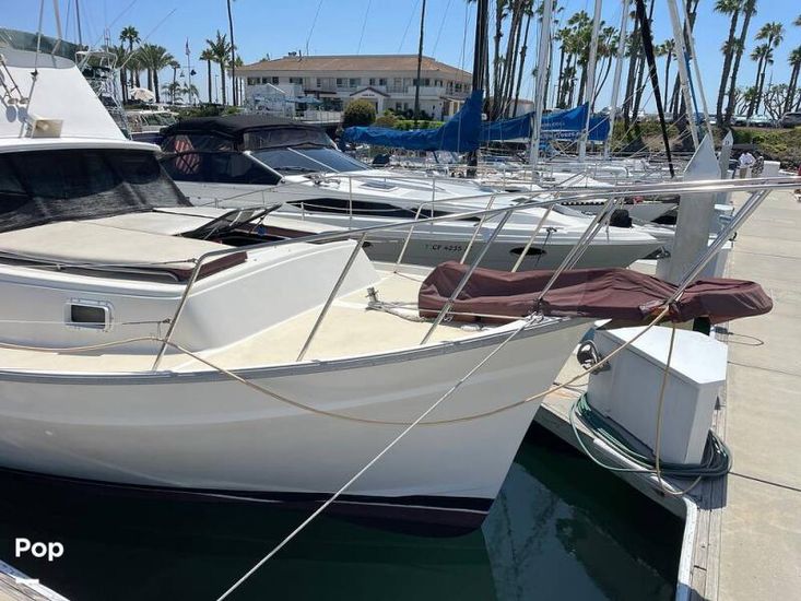 1979 Mainship 34 trawler