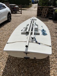 Laser 198131 & Trailers (road launch)
