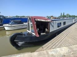 Snoozie 70ft Cruiser stern