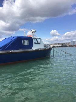 32 ft Angling boat