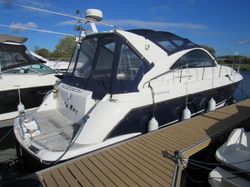 2011 Fairline Targa 38