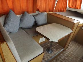 Seamaster 25 Aft Cockpit - Saloon