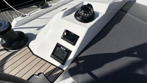 2025 Bavaria C38 11