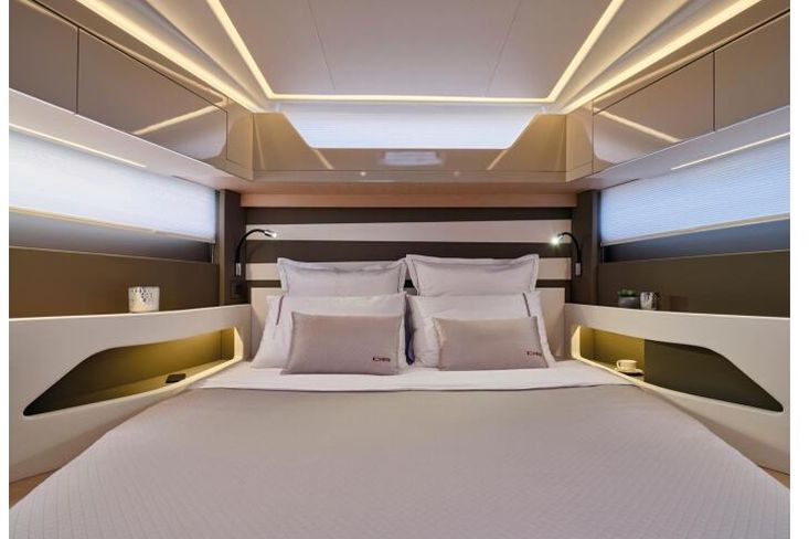 2025 Jeanneau DB 43 Inboard