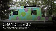 2015 Grand Isle 32 Food Service Restaurant