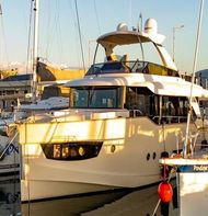 2017 Absolute Navetta 58