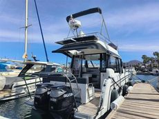 2021 Jeanneau Merry Fisher 1095  Flybridge
