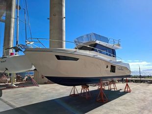 2018 San Remo 860 Blue Sky