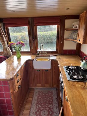 Elm galley
