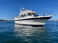 1990 Trader 44
